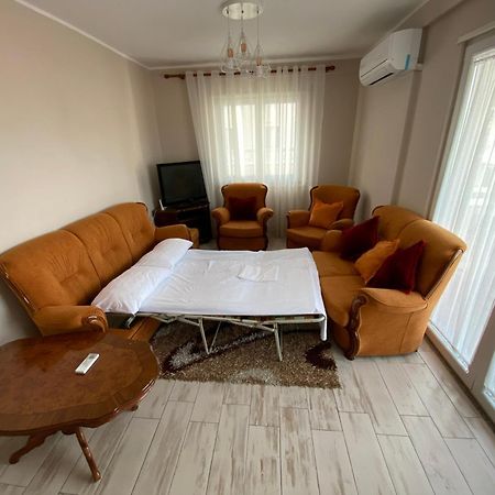 Apartment 2+1 Center Of Shkodër Esterno foto