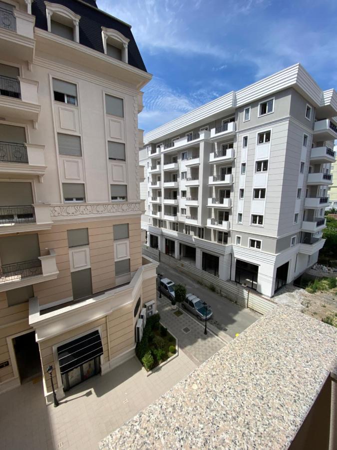 Apartment 2+1 Center Of Shkodër Esterno foto