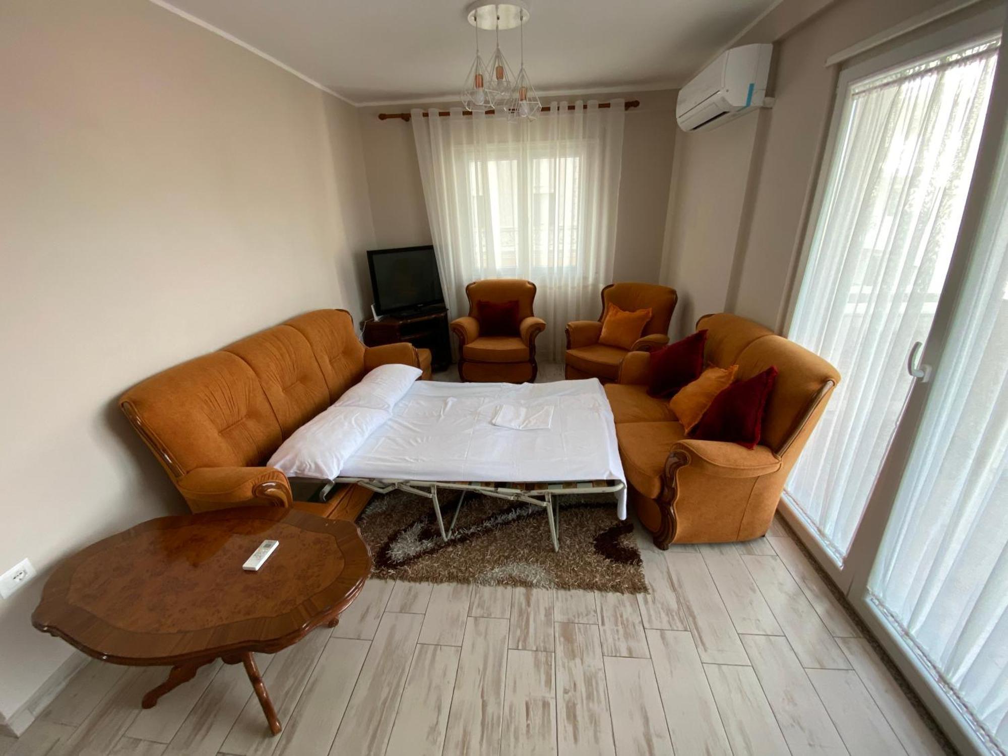 Apartment 2+1 Center Of Shkodër Esterno foto